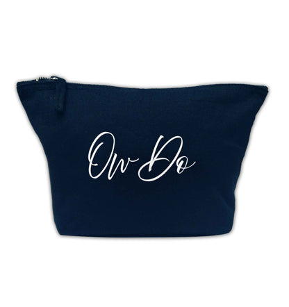 Ow do navy makeup bag