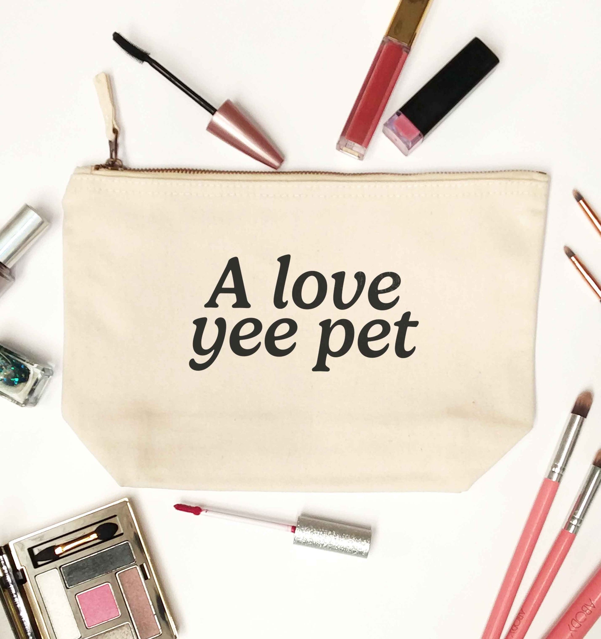 A love yee pet natural makeup bag