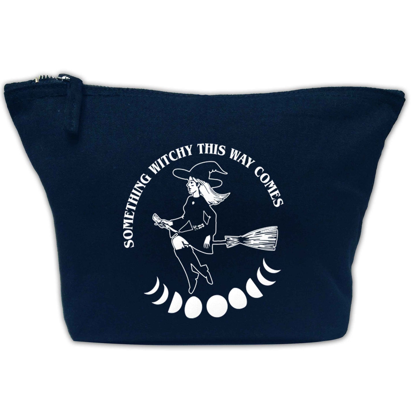Feeling witchy? This design should hit the spot! | Makeup / wash bag