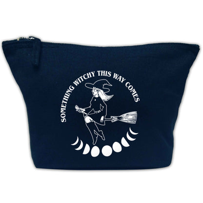 Feeling witchy? This design should hit the spot! | Makeup / wash bag