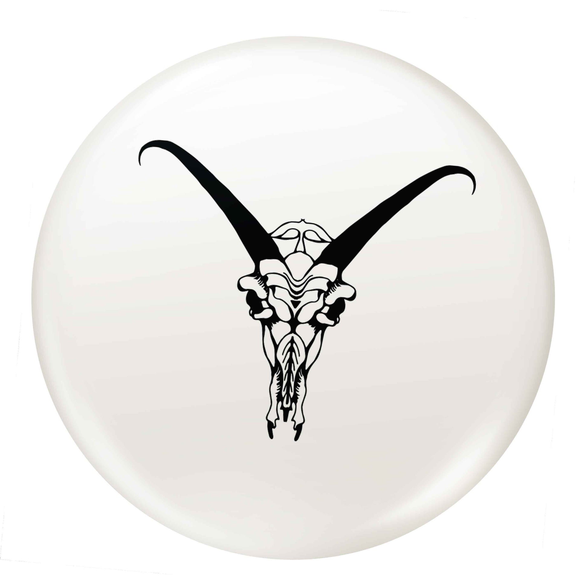 Deer skull illustration small 25mm Pin badge