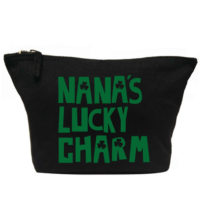 Nana's lucky charm | Makeup / wash bag