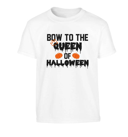Bow to the Queen of halloween Children's white Tshirt 12-13 Years