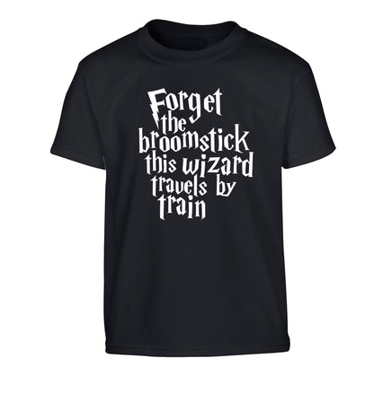 Forget the broomstick this wizard travels by train Children's black Tshirt 12-14 Years