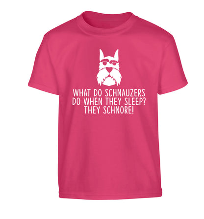 What do schnauzers do when they sleep? Schnore! Children's pink Tshirt 12-13 Years