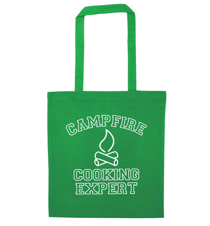 Campfire cooking expert green tote bag