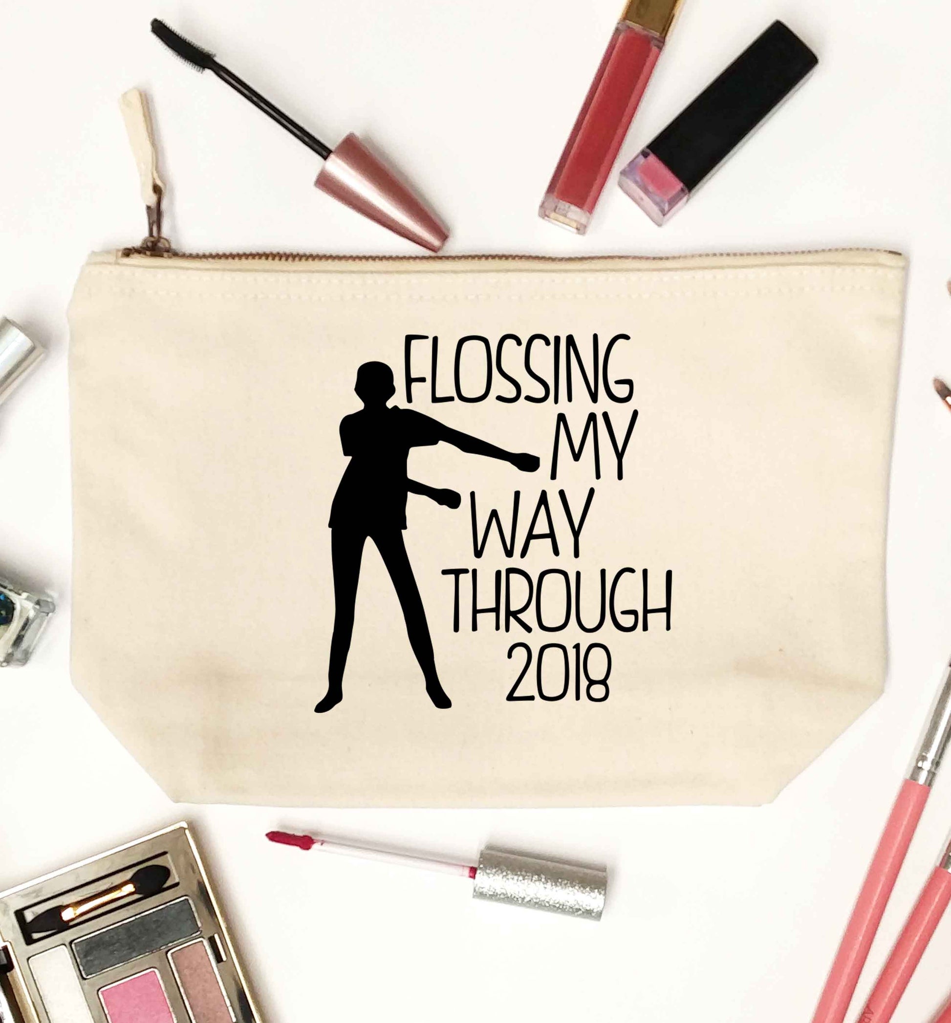 Flossing my way through 2018 natural makeup bag