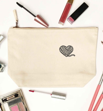 Knitted heart pocket natural makeup bag
