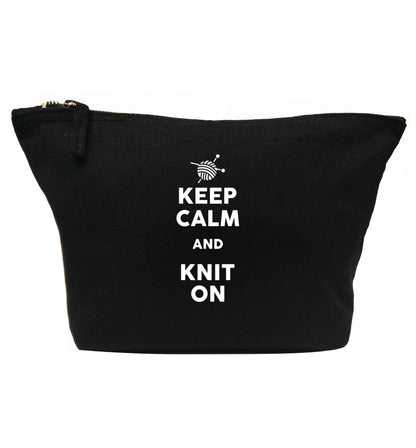 Keep calm and knit on | makeup / wash bag