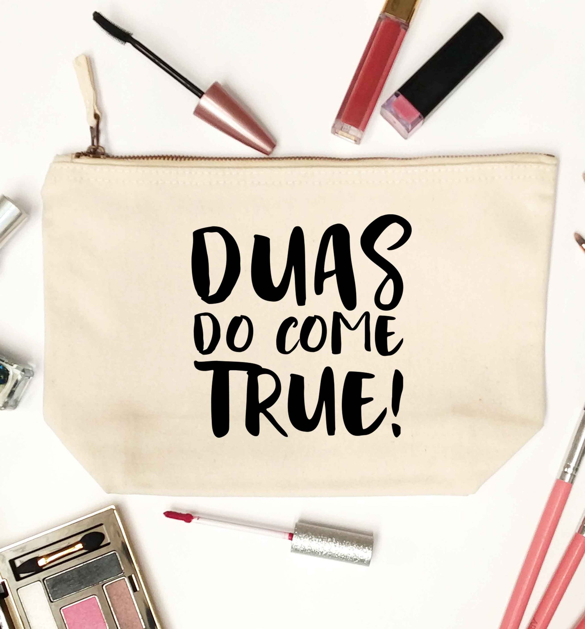 Duas do come true natural makeup bag