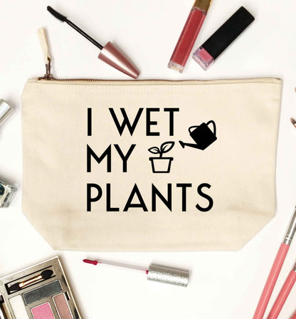 I wet my plants natural makeup bag