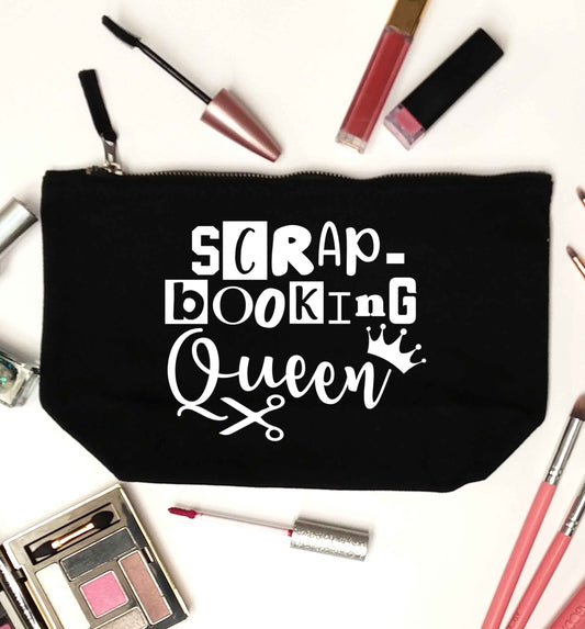 Scrapbooking Queen black makeup bag