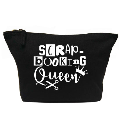 Scrapbooking Queen | makeup / wash bag