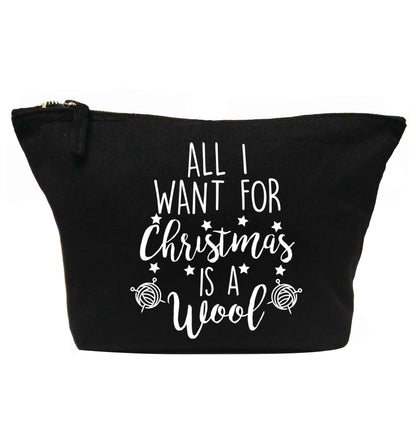 All I want for Christmas is wool! | makeup / wash bag