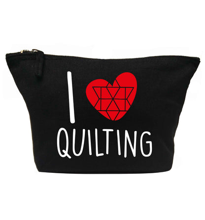 I love quilting | makeup / wash bag