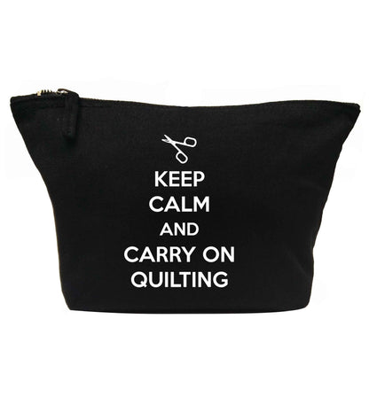 Keep calm and carry on quilting | makeup / wash bag