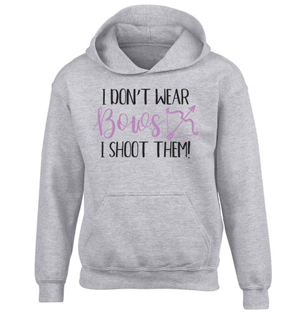 I don't wear bows I shoot them children's grey hoodie 12-13 Years