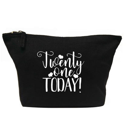 Twenty one today!| Makeup / wash bag