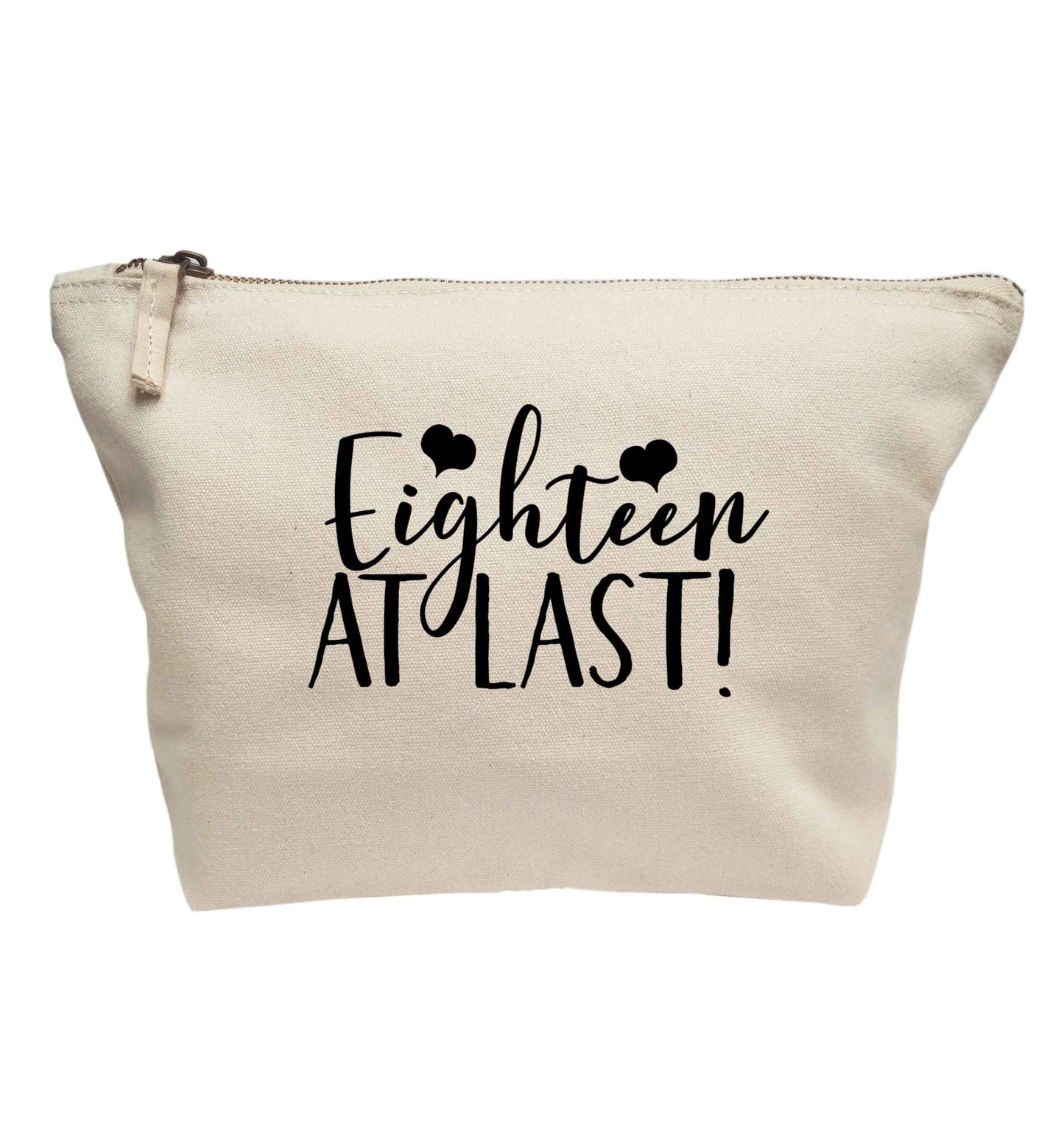 Eighteen at last!| Makeup / wash bag