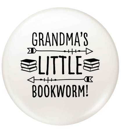 Grandma's little bookworm small 25mm Pin badge