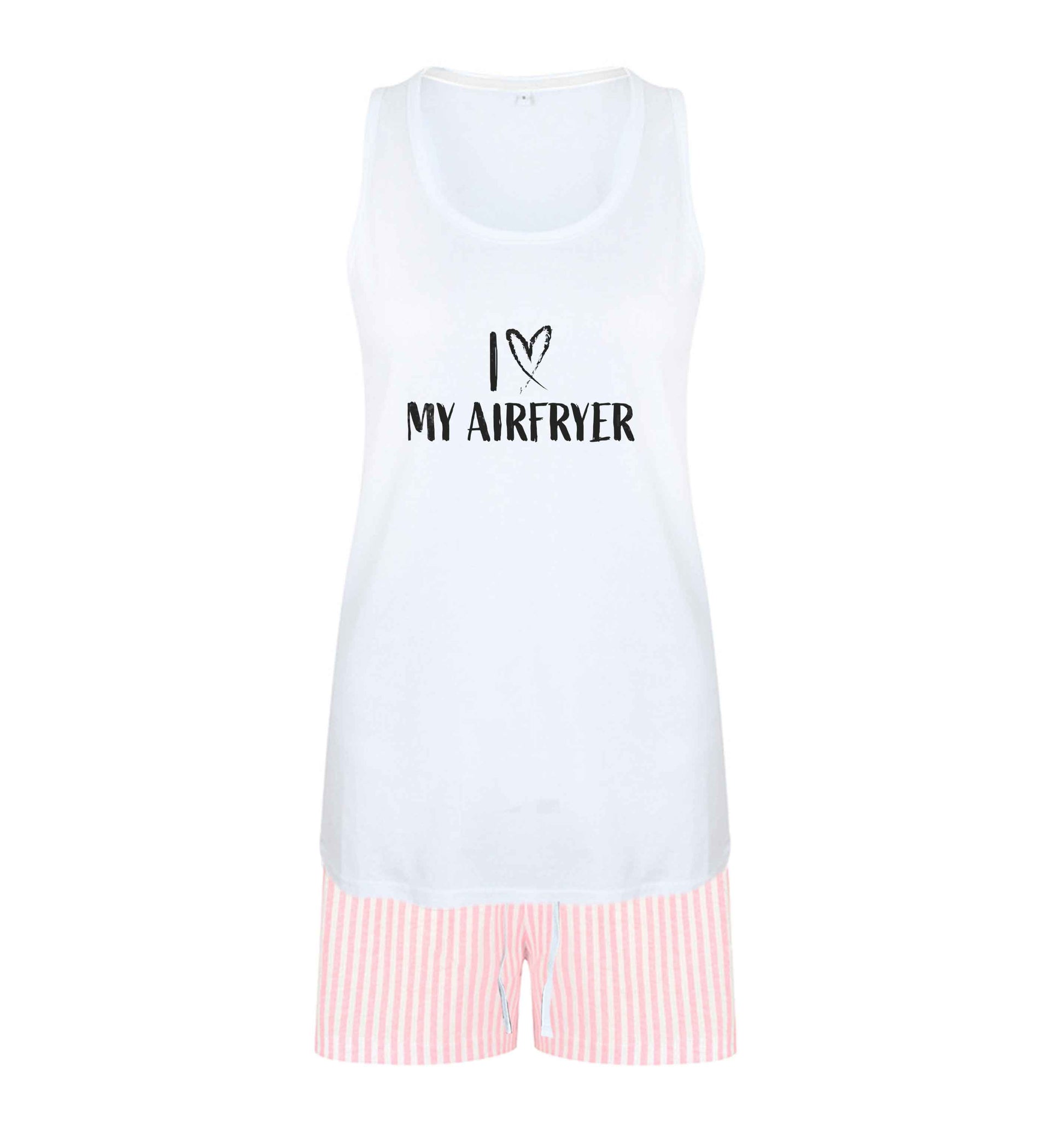 I love my airfryersize XL women's pyjama shorts set in pink 